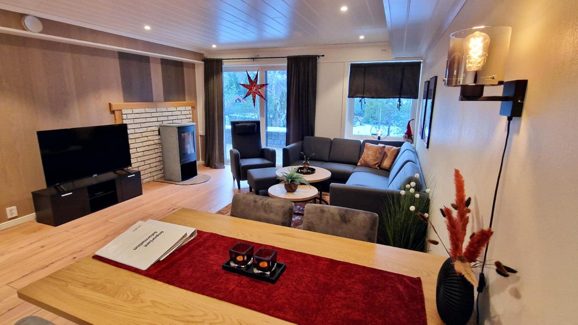 Otnes Fjordside Apartment Aurland Bagian luar foto